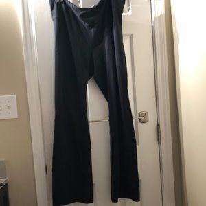 Old Navy Active bootcut leggings